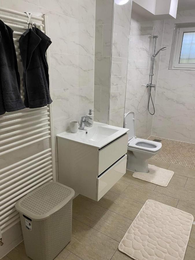 The Best Apartament Central Hunedoara Zewnętrze zdjęcie