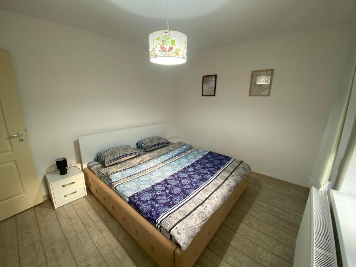 The Best Apartament Central Hunedoara Zewnętrze zdjęcie