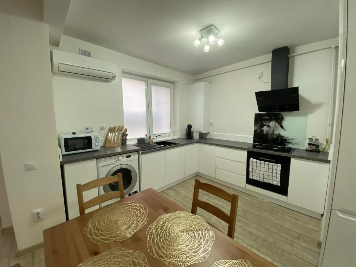 The Best Apartament Central Hunedoara Zewnętrze zdjęcie