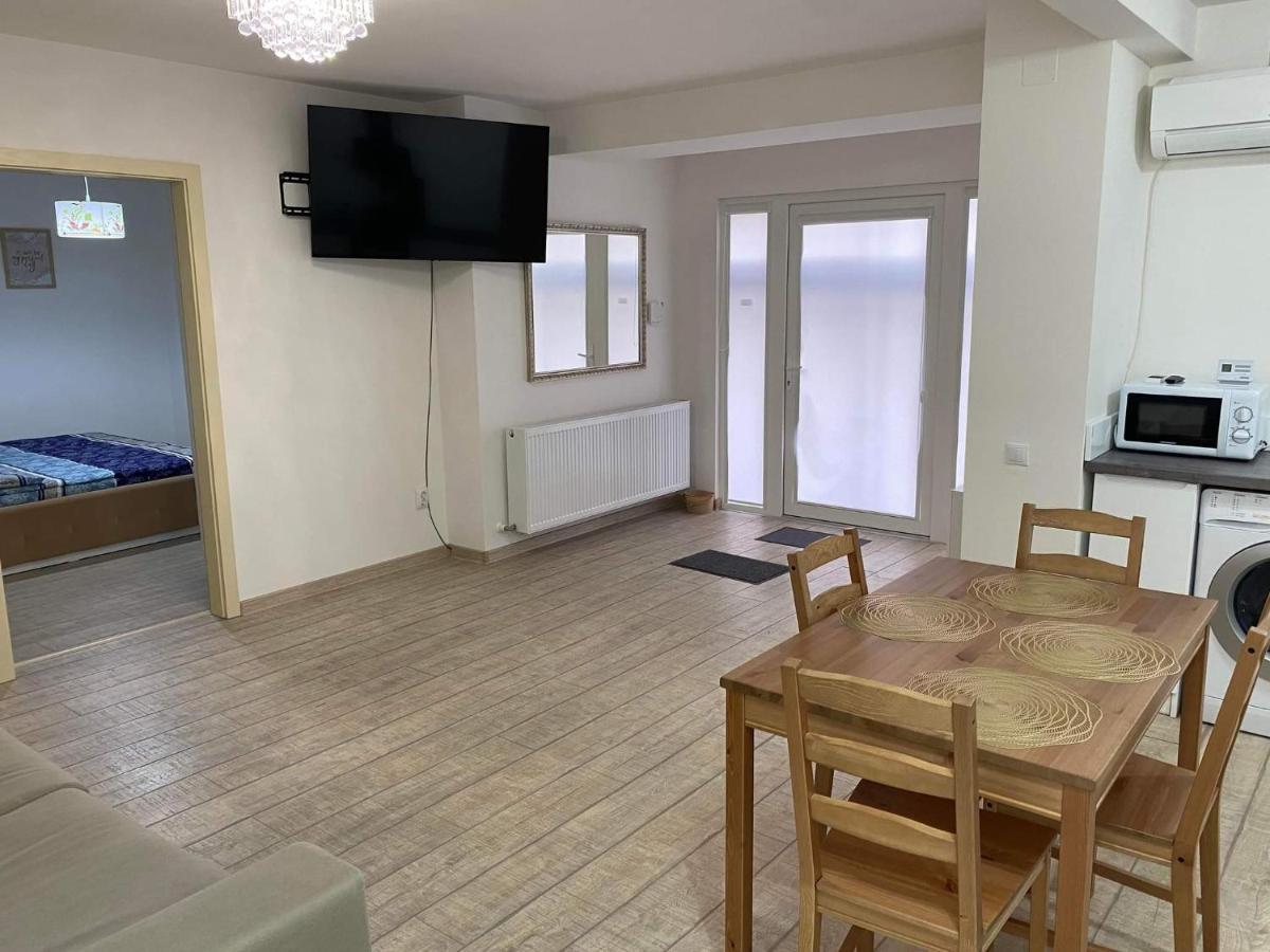 The Best Apartament Central Hunedoara Zewnętrze zdjęcie
