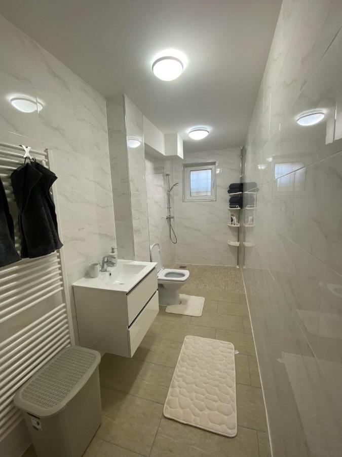 The Best Apartament Central Hunedoara Zewnętrze zdjęcie